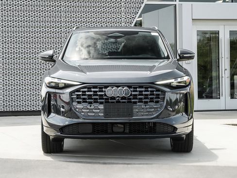 New 2025 Audi Q5 Premium Plus image 31