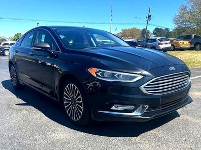 Used 2017 Ford Fusion SE w/ Fusion SE Technology Package