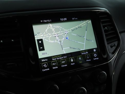 Certified 2021 Jeep Grand Cherokee Limited X image 14