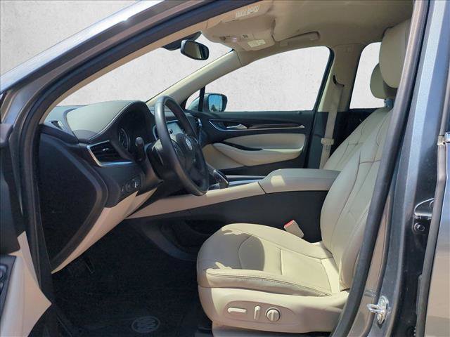 Used 2020 Buick Enclave Essence w/ Sound and Sites Package FWD image 16