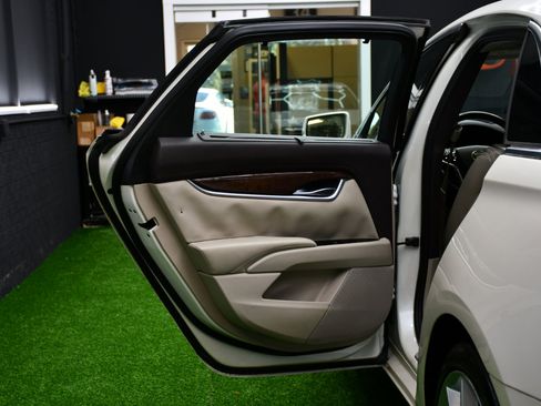 Used 2013 Cadillac XTS Premium w/ Driver Assist Package image 27