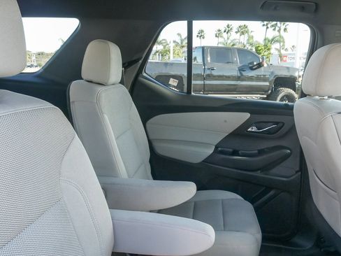 Used 2023 Chevrolet Traverse LT w/ LPO, Cargo Package image 15