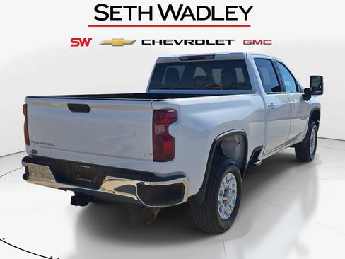 Used 2023 Chevrolet Silverado 2500 LT image 6