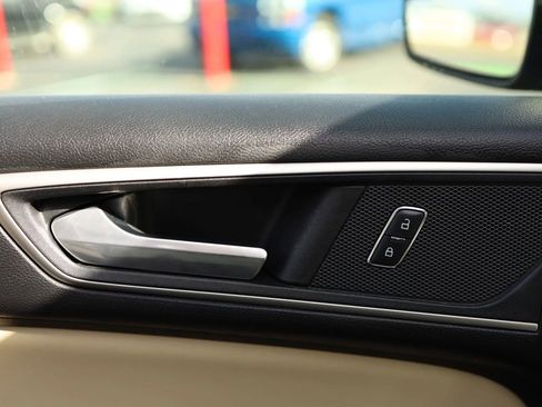 Used 2017 Ford Edge SEL w/ Equipment Group 201A image 11