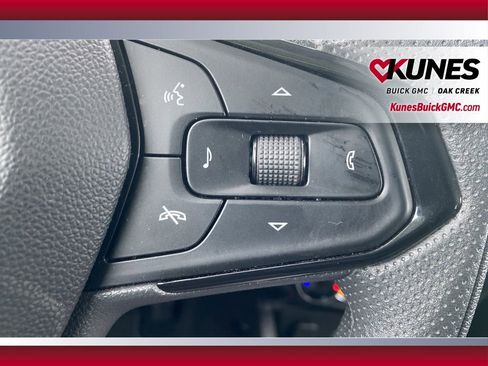 Used 2025 Chevrolet TrailBlazer LT image 13