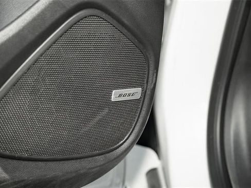 Used 2025 Buick Encore GX Avenir w/ Avenir Technology Package image 21