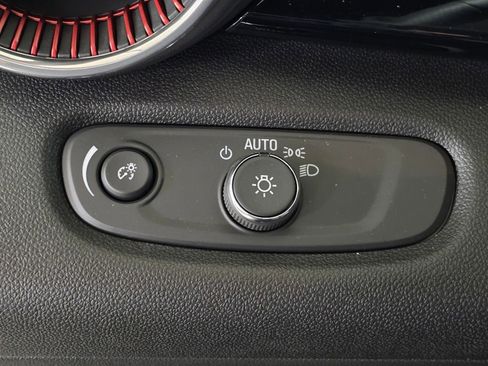 New 2026 Chevrolet Trax RS w/ Driver Confidence Package image 34