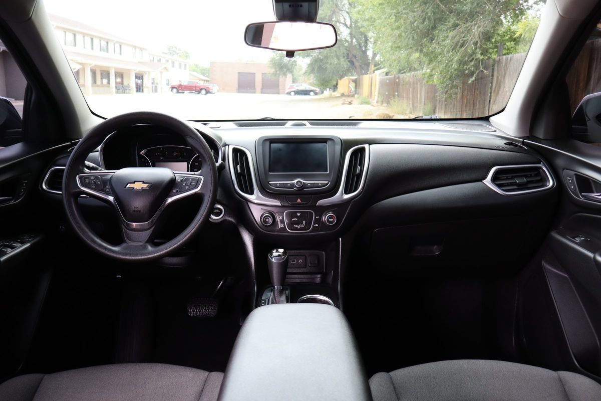 Used 2020 Chevrolet Equinox LT AWD/4WD image 16
