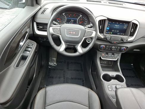 Certified 2021 GMC Terrain SLT image 11