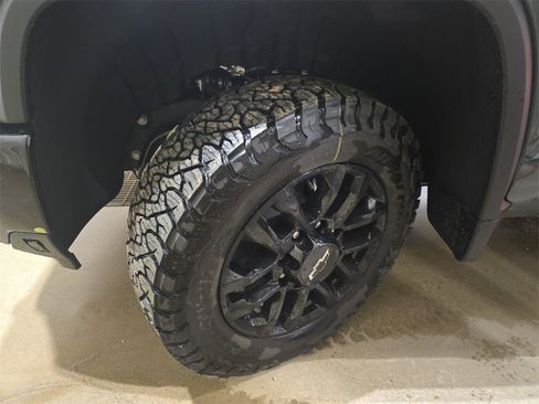 New 2026 Chevrolet Silverado 2500 LT w/ Trail Boss Package image 29