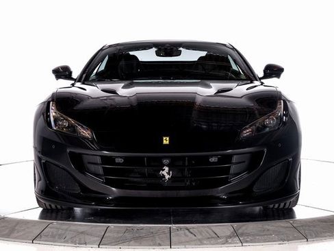 Used 2020 Ferrari Portofino image 14