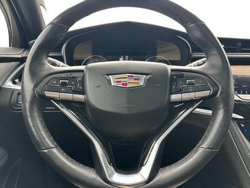 Used 2023 Cadillac XT6 Premium Luxury AWD/4WD image 21