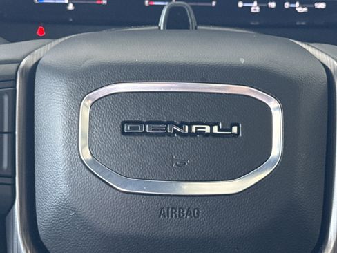 Used 2024 GMC Yukon Denali Ultimate AWD/4WD image 42