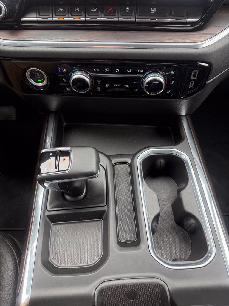 Used 2023 GMC Sierra 1500 SLT AWD/4WD image 14