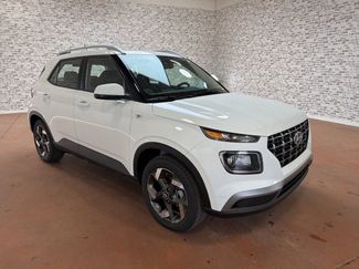 New 2026 Hyundai Venue SEL video 1