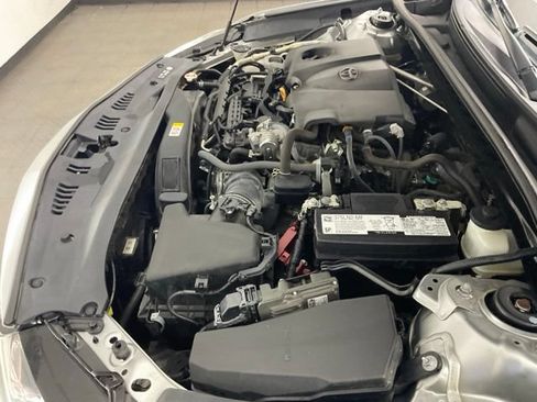 Used 2021 Toyota Camry LE FWD image 20