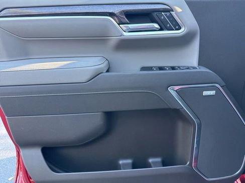 Used 2026 Chevrolet Silverado 1500 LTZ w/ LTZ Premium Package image 9