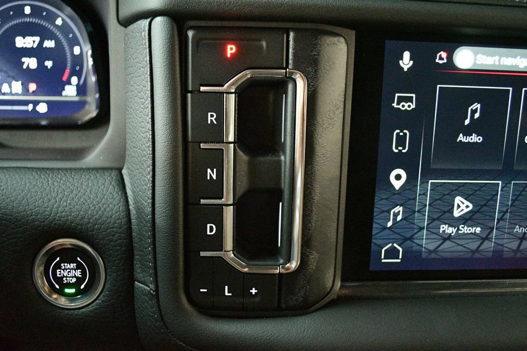 Used 2024 GMC Yukon XL Denali AWD/4WD image 71
