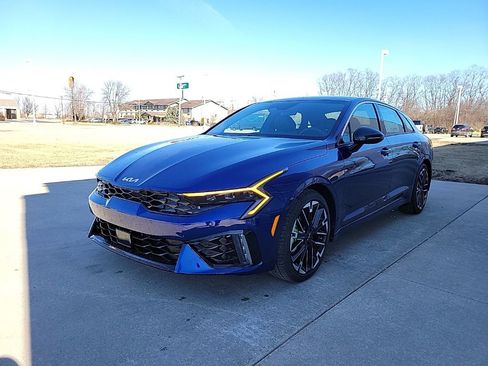 New 2026 Kia K5 GT image 2