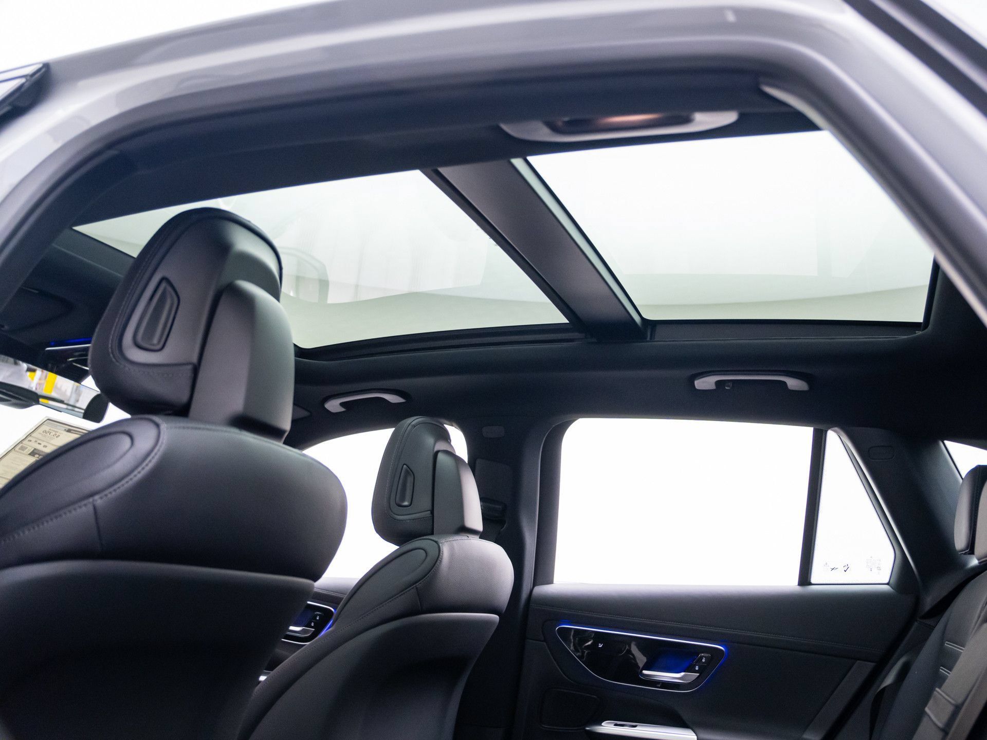 New 2026 Mercedes-Benz GLC 43 AMG 4MATIC image 19