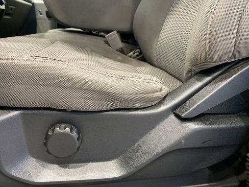 Used 2020 Ford F150 XLT w/ Trailer Tow Package image 12