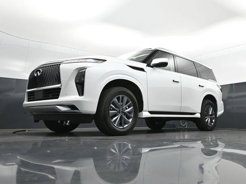 New 2026 INFINITI QX80 Pure image 41