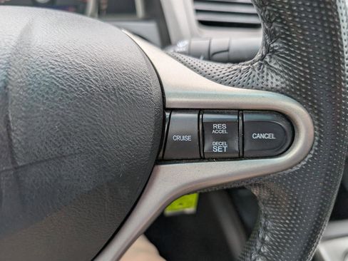 Used 2010 Honda Civic EX-L image 21
