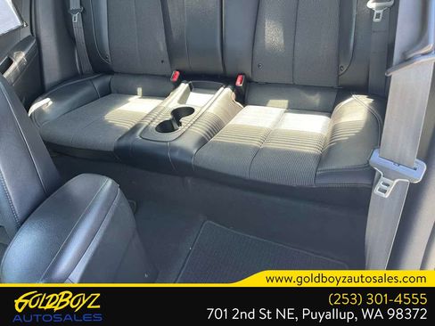 Used 2013 Hyundai Veloster w/ Style Pkg FWD image 20