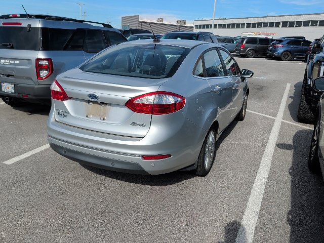 Used 2014 Ford Fiesta Titanium FWD image 5