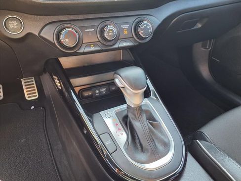 Used 2021 Kia Forte GT-Line w/ GT-Line Premium Package image 18