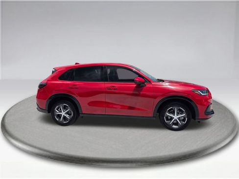 Used 2025 Honda HR-V EX-L image 9