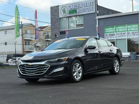 Used 2023 Chevrolet Malibu LT w/ Driver Confidence Package image 2