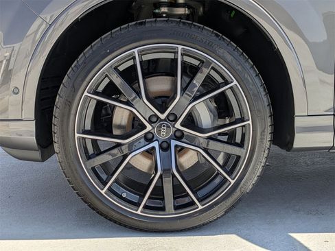 New 2025 Audi Q7 3.0T Premium Plus image 13