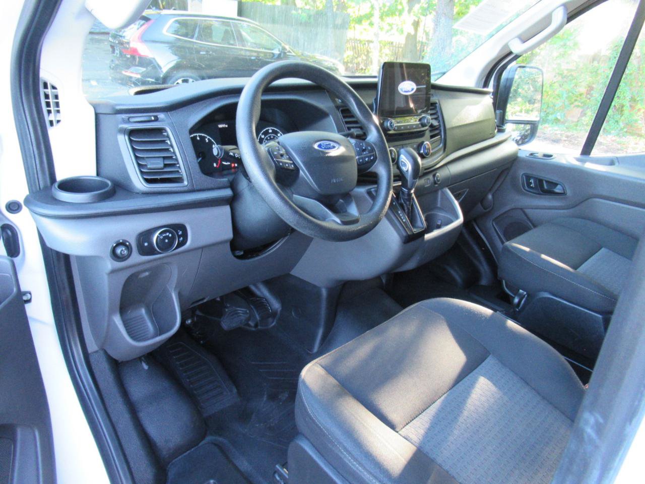 Used 2020 Ford Transit 150 Low Roof RWD image 8