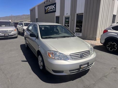 Used 2003 Toyota Corolla CE FWD image 1