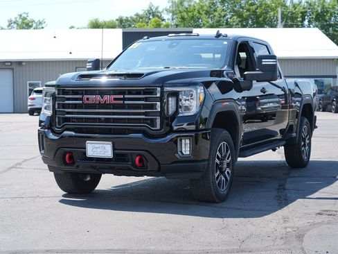 Used 2021 GMC Sierra 3500 AT4 w/ AT4 Premium Plus Package AWD/4WD image 7
