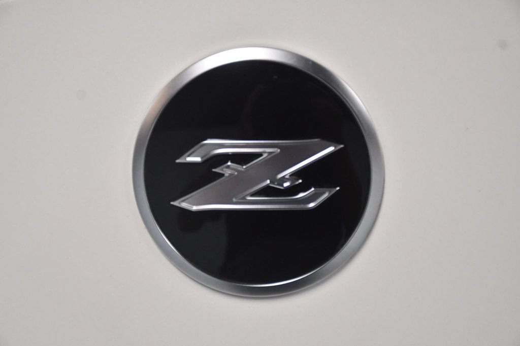 Used 2025 Nissan Z Performance w/ Floor Mat Package RWD image 18