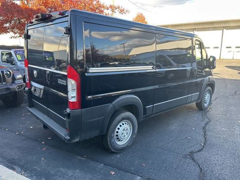 New 2026 RAM ProMaster 2500 w/ Convenience Group image 4
