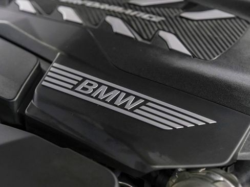 Used 2022 BMW M850i xDrive Coupe w/ Driving Assistance Package image 61