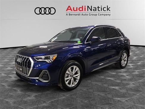 Certified 2025 Audi Q3 2.0T Premium w/ Convenience Package image 1