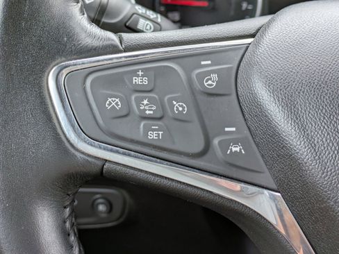 Used 2019 Chevrolet Equinox Premier FWD image 22