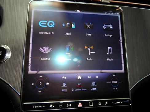 Used 2023 Mercedes-Benz EQE 350+ 4MATIC SUV image 29