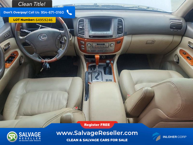 Used 2007 Lexus LX 470 4WD w/ Preferred Accessory Pkg image 11