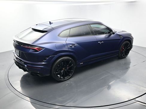 Used 2024 Lamborghini Urus S image 39