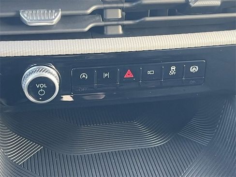 New 2026 Ford Explorer Active w/ Active Comfort Package image 21