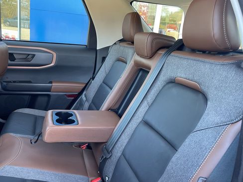 Used 2023 Ford Bronco Sport Outer Banks w/ Tech Package image 28