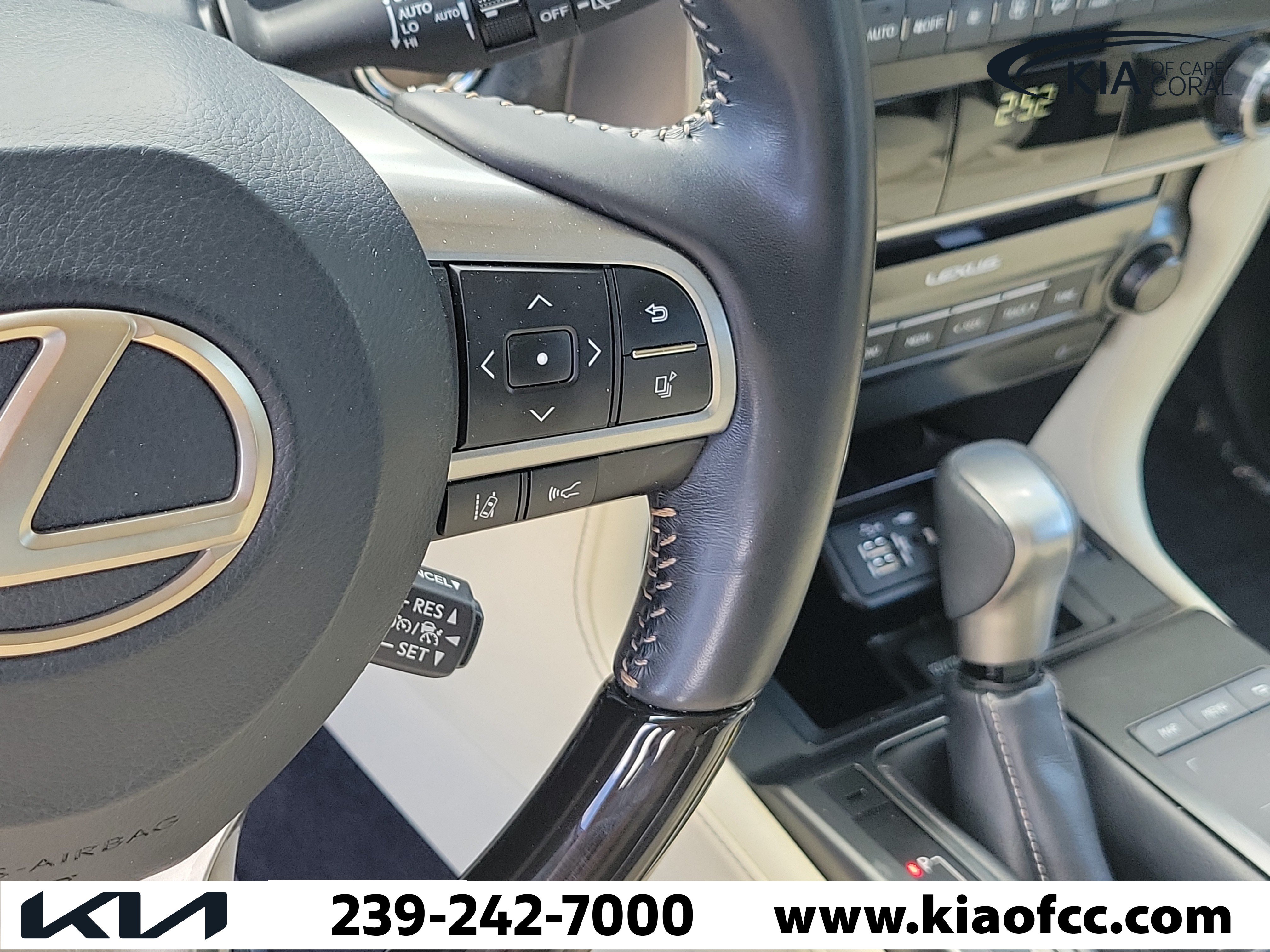 Used 2022 Lexus GX 460 Premium w/ Premium Package AWD/4WD image 27