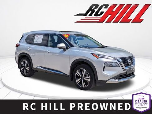 Used 2022 Nissan Rogue Platinum w/ Head-Up Display Package FWD image 1