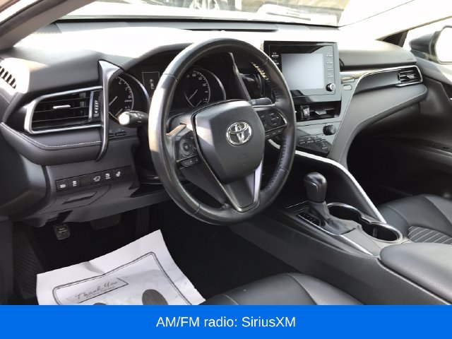 Used 2024 Toyota Camry SE FWD image 3