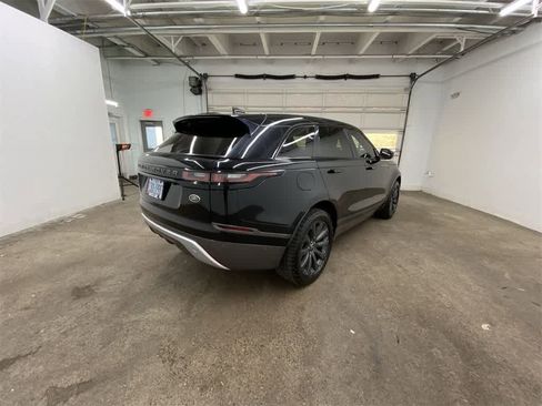 Used 2018 Land Rover Range Rover Velar R-Dynamic SE image 6